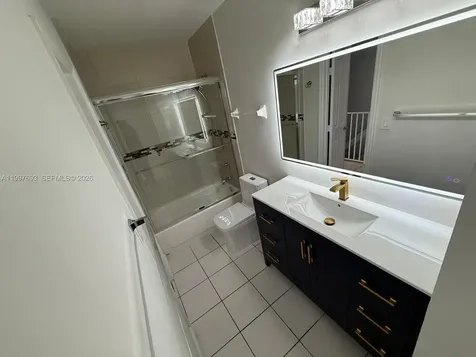 2630 W 76th Street Hialeah FL 33016