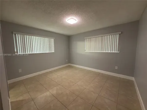 2630 W 76th Street Hialeah FL 33016