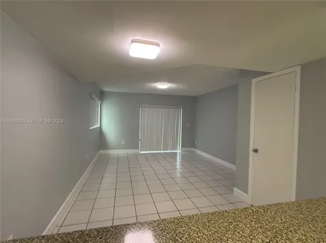 2630 W 76th Street Hialeah FL 33016