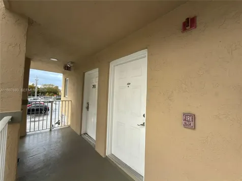 2630 W 76th Street Hialeah FL 33016