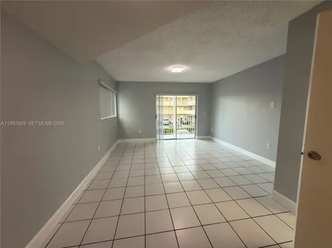 2630 W 76th Street Hialeah FL 33016
