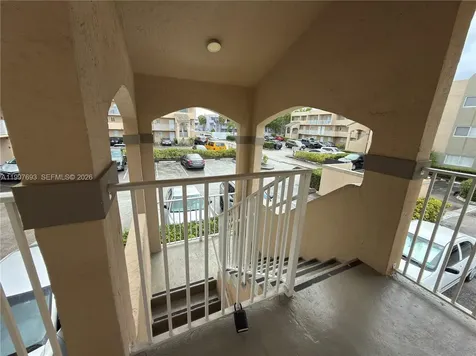 2630 W 76th Street Hialeah FL 33016