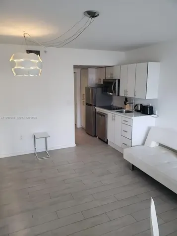 1601 Meridian Avenue Miami Beach FL 33139