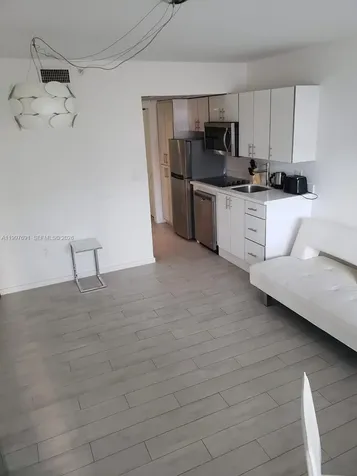 1601 Meridian Avenue Miami Beach FL 33139