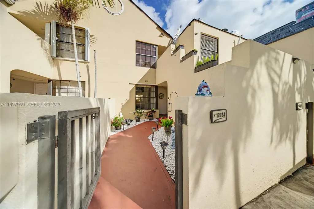 12984 SW 88th Lane Miami FL 33186