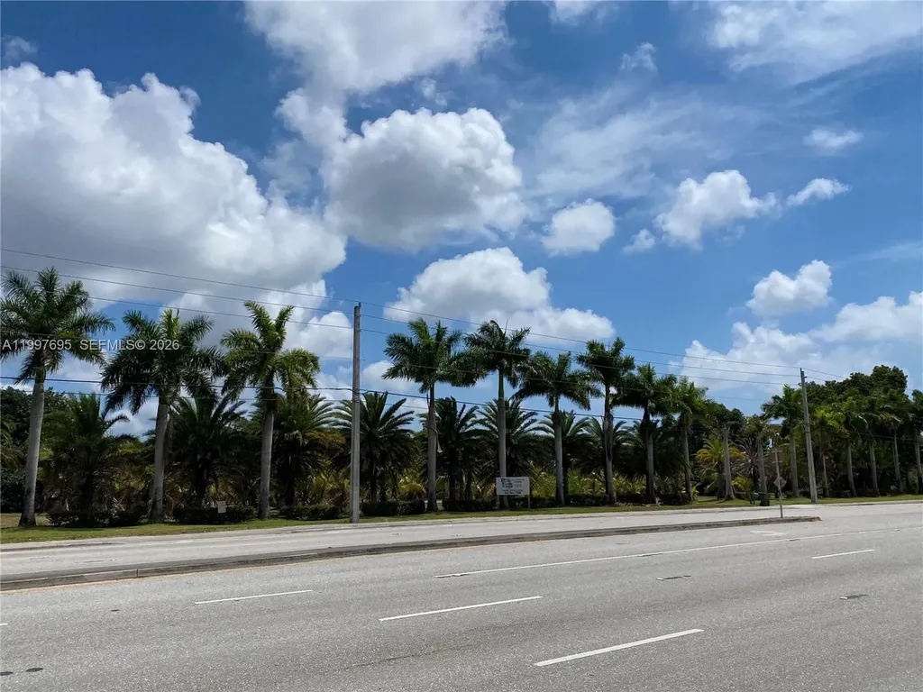 4411 Forest Hill Boulevard Palm Springs FL 33406