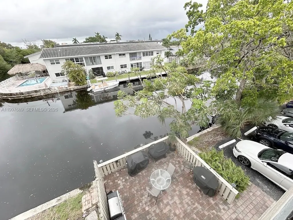 1400 NE 54th Street Fort Lauderdale FL 33334