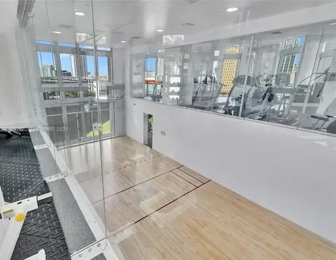350 S Miami Avenue Miami FL 33130