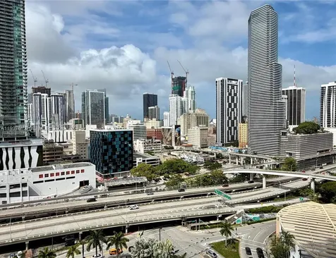 350 S Miami Avenue Miami FL 33130