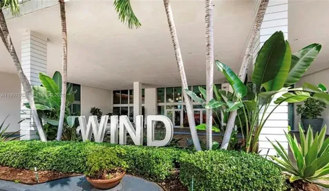 350 S Miami Avenue Miami FL 33130