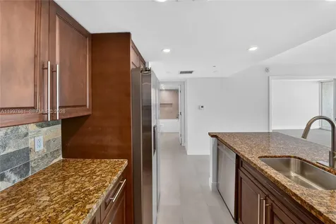 7601 E Treasure Drive North Bay Village FL 33141