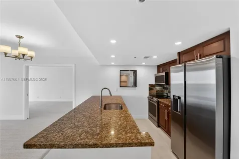 7601 E Treasure Drive North Bay Village FL 33141