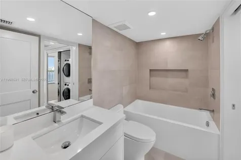 7601 E Treasure Drive North Bay Village FL 33141