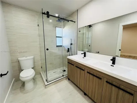 3826 SW 107th Avenue Miami FL 33165