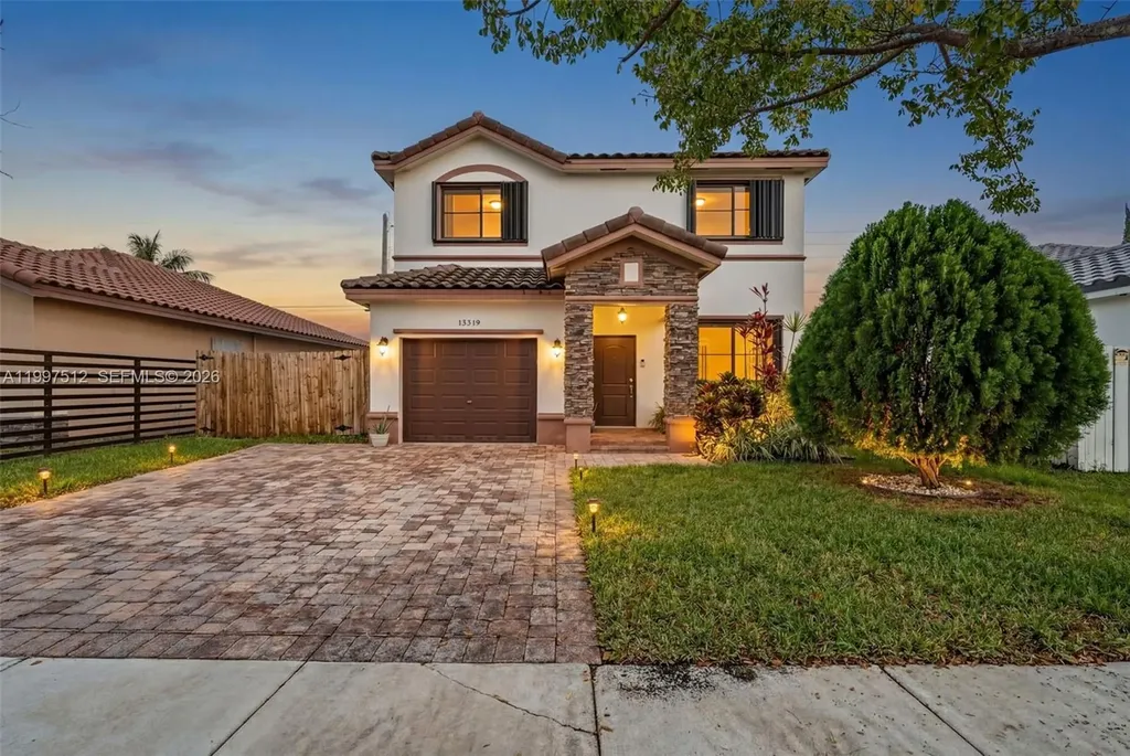13319 SW 268th Terrace Homestead FL 33032
