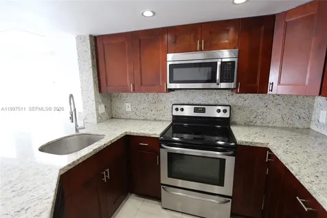 5200 NW 31st Avenue Fort Lauderdale FL 33309