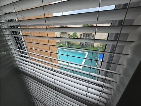 4845 NW 7th Street Miami FL 33126