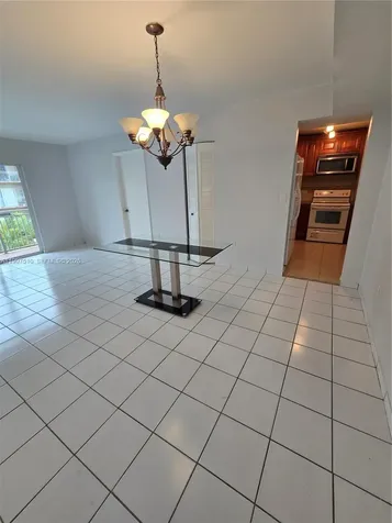 4845 NW 7th Street Miami FL 33126