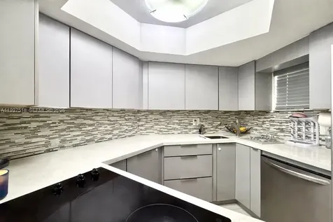 8323 Lake Drive Doral FL 33166