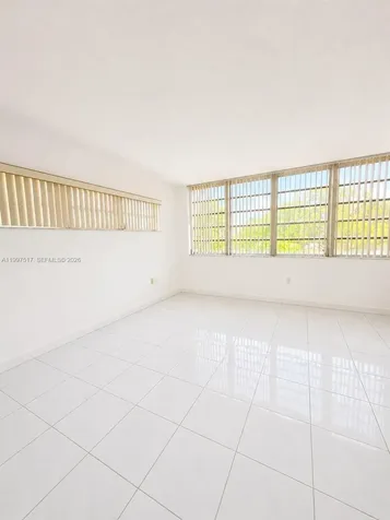 1780 NE 191st Street Miami FL 33179