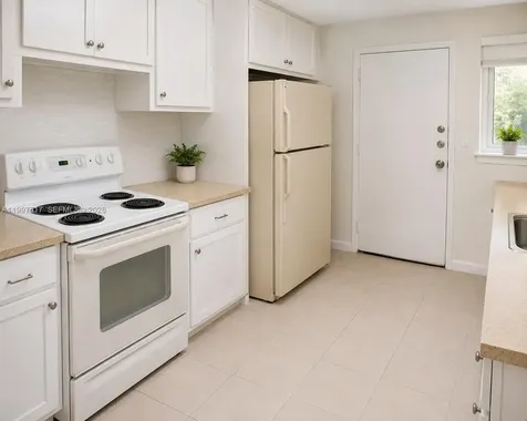 1780 NE 191st Street Miami FL 33179