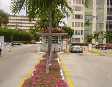 1780 NE 191st Street Miami FL 33179