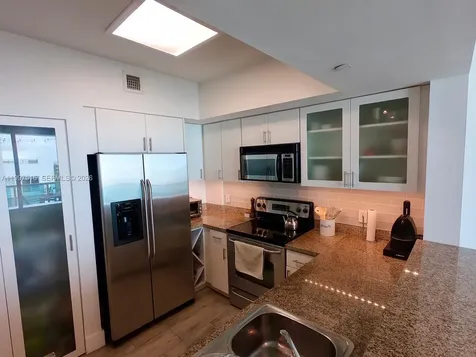 1723 SW 2nd Avenue Miami FL 33129