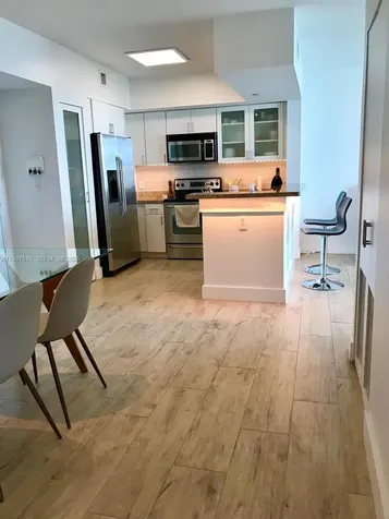 1723 SW 2nd Avenue Miami FL 33129