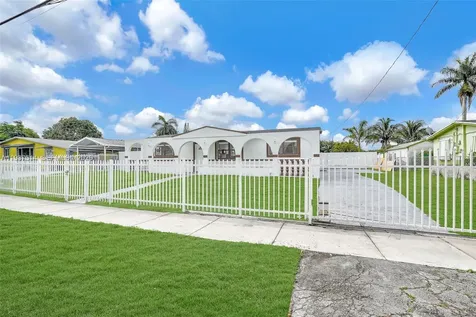 2460 NW 175th Street Miami Gardens FL 33056