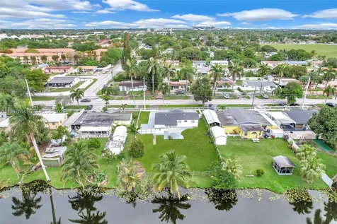 2460 NW 175th Street Miami Gardens FL 33056