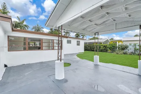 2460 NW 175th Street Miami Gardens FL 33056