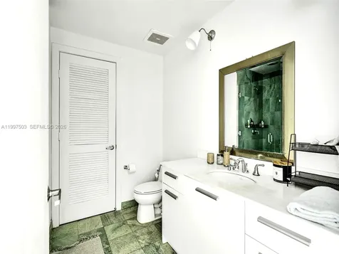 1050 Brickell Avenue Miami FL 33131