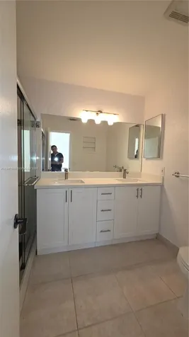 3247 NW 123rd Avenue Sunrise FL 33323