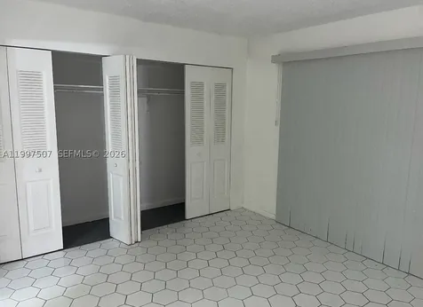 89 Berkshire D West Palm Beach FL 33417