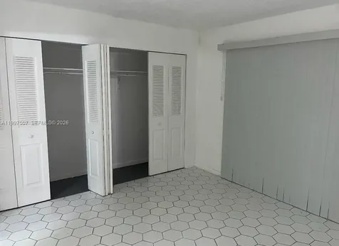 89 Berkshire D West Palm Beach FL 33417