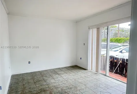 511 NW 82nd Avenue Miami FL 33126