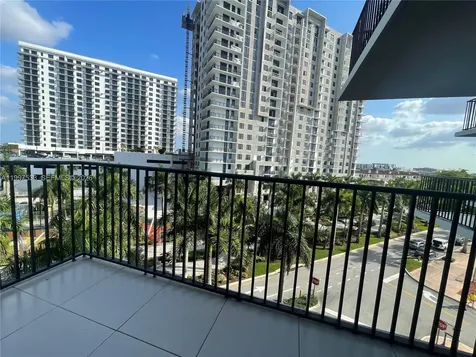 5252 NW 85th Avenue Doral FL 33166