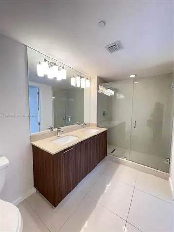 5252 NW 85th Avenue Doral FL 33166