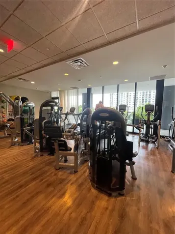5252 NW 85th Avenue Doral FL 33166