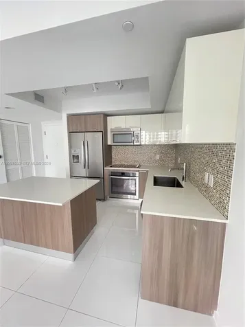 5252 NW 85th Avenue Doral FL 33166