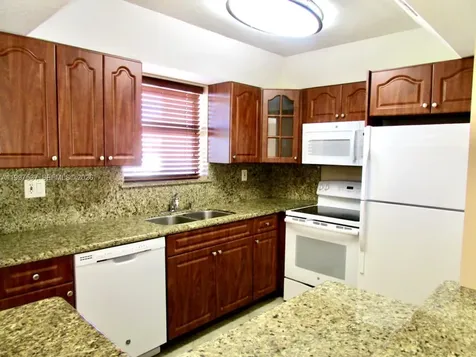 9375 Fontainebleau Boulevard Miami FL 33172
