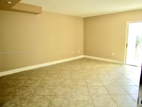 9375 Fontainebleau Boulevard Miami FL 33172