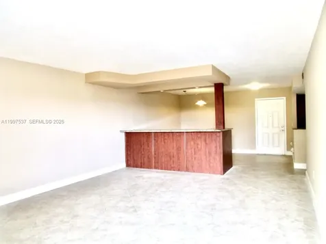 9375 Fontainebleau Boulevard Miami FL 33172