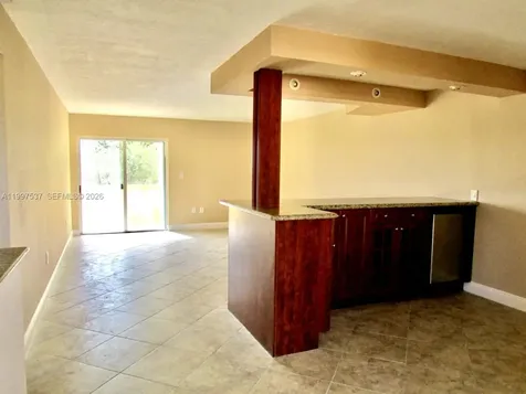 9375 Fontainebleau Boulevard Miami FL 33172