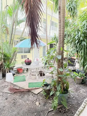 655 Meridian Avenue Miami Beach FL 33139