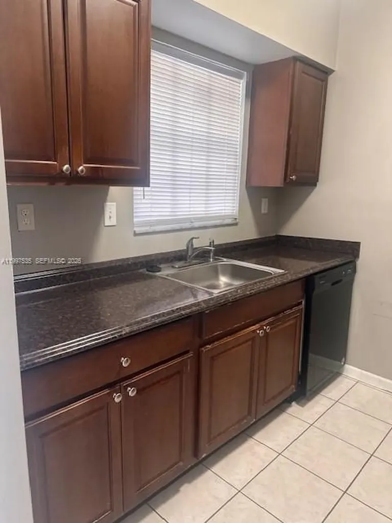 1851 NW 96th Terrace Pembroke Pines FL 33024