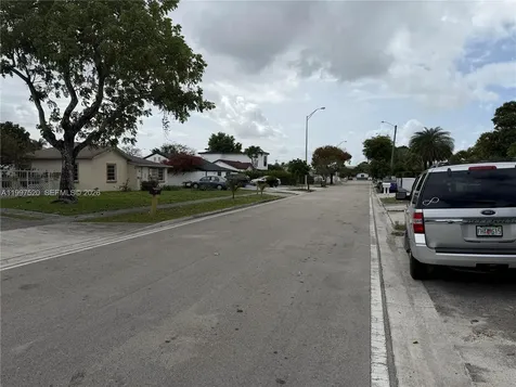 671 NE 1st Place Hialeah FL 33010