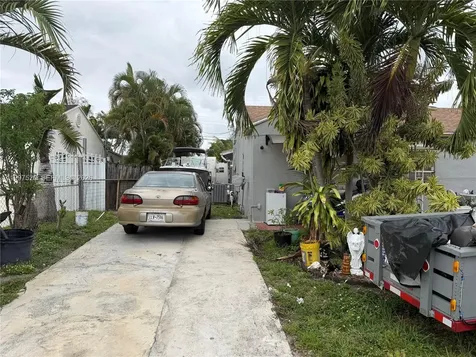 671 NE 1st Place Hialeah FL 33010