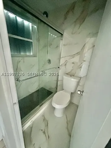 1725 W 60th Street Hialeah FL 33012