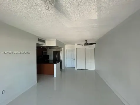 1725 W 60th Street Hialeah FL 33012